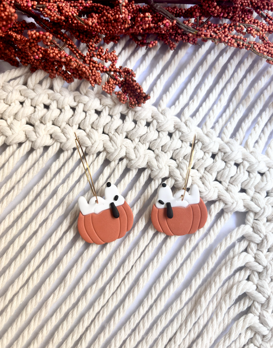 Snoopy Pumpkin Dangles