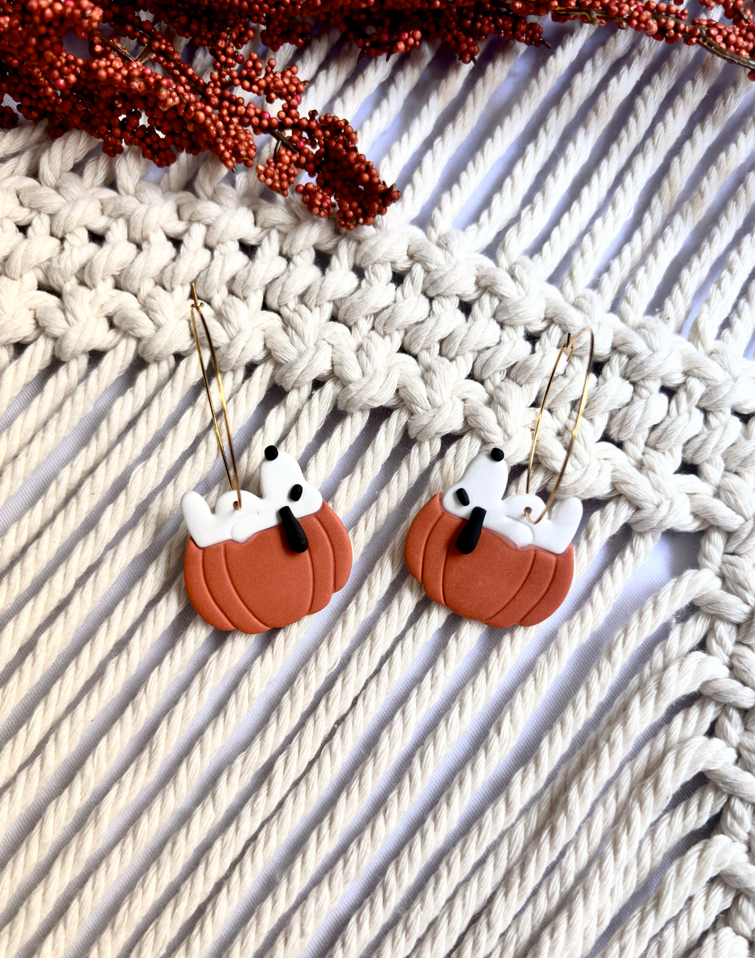 Snoopy Pumpkin Dangles