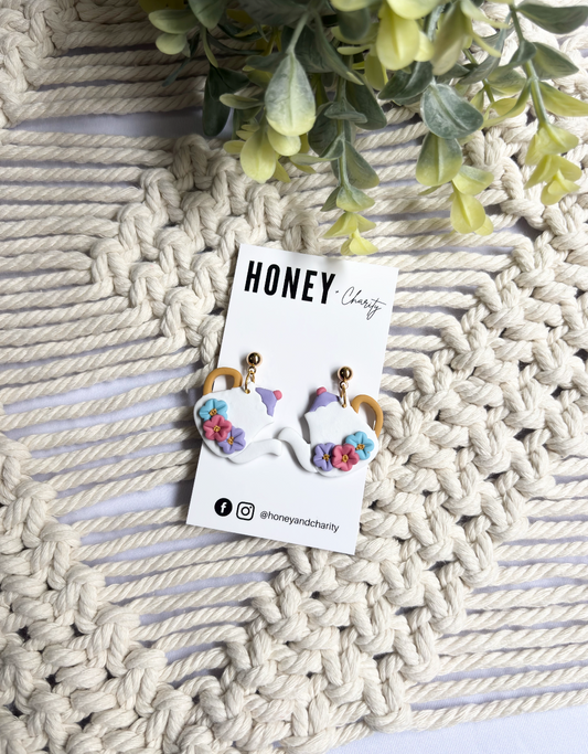 Madame Teapot Dangles