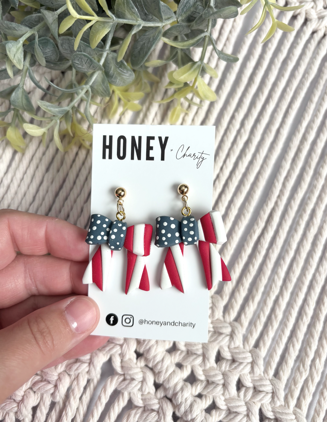 America Bow Dangles