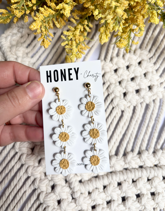 3 Tier Daisy Dangles